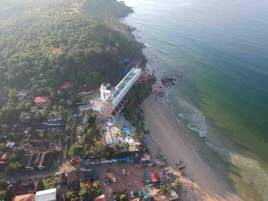 Valerys Nest Bogmalo - Private Villa Near The Beach And Dabolim Airport Luaran gambar